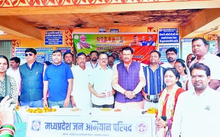 सतना में नेत्र शिविरों में 434 की जांच, 42 मरीजों में मिला मोतियाबिंद का संकेत