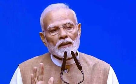 इंडिया मोबाइल कांग्रेस: पीएम मोदी बोले-डाटा और फोन सस्ते कैसे हुए, भारत के फोकस को समझेंगे तो पता चलेगा
