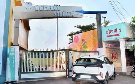 सतना के धवारी क्रिकेट स्टेडियम पर करोड़ों खर्च, फिर भी स्थानीय खिलाड़ियों को अभ्यास के लिए मैदान नहीं