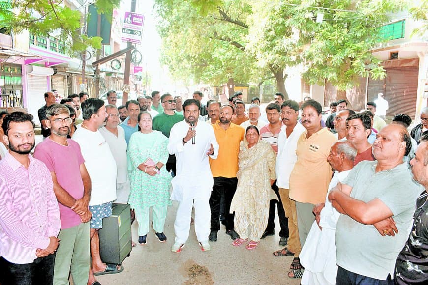 भरहुत नगर में व्यावसायिक उपयोग पर कार्रवाई से आक्रोश, फ्री होल्ड प्रक्रिया में दोहरे मापदंडों पर सवाल