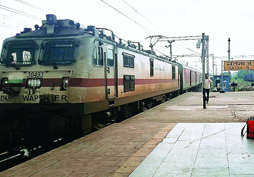 सतना से गुजरने वाली चार ट्रेनें बदले मार्ग पर, जबलपुर होकर चलेगा रेल संचालन