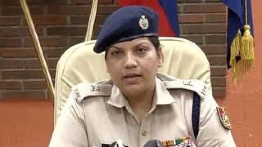 CJP Protest Delhi: कॉकरोच जनता पार्टी के प्रदर्शन को पुलिस की नामंजूरी, ट्रेनें रद्द और 57 मेट्रो स्टेशन बंद