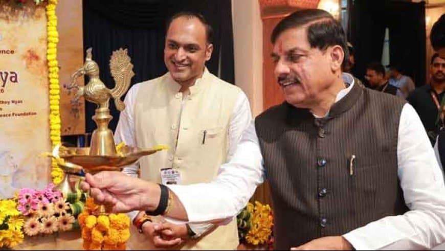 मुख्यमंत्री डॉ. मोहन यादव ने कुशाभाऊ ठाकरे अंतर्राष्ट्रीय कन्वेंशन सेंटर में चतुर्थ राष्ट्रीय एचआर-सीएसआर कॉन्फ्रेंस अभ्युदय-2026 का दीप प्रज्ज्वलित कर शुभारंभ किया।