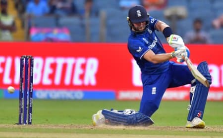 क्रिस वोक्स ने वार्विकशायर के साथ किया दो साल का करार