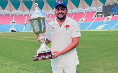 पृथ्वी शॉ ने लगाया रणजी ट्रॉफी इतिहास का दूसरा सबसे तेज 'दोहरा शतक'