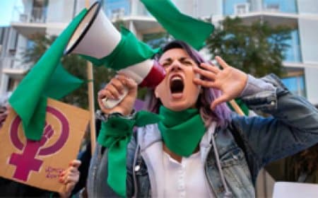 मैक्सिको में तेज हुआ जेन जेड आंदोलन, पुलिस से हुई झड़प-पथराव