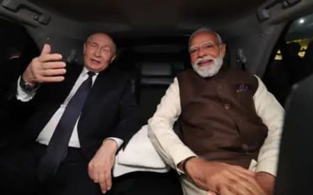 आया भारत का दोस्त... आत्मीयता से स्वागत किया मोदी ने पुतिन