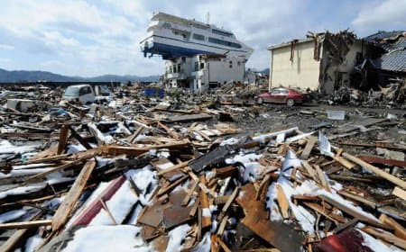 जापान... 7.5 तीव्रता का आया भूकंप...33 घायल... अब सुनामी की दस्तक