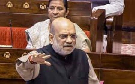 चुनाव सुधार चर्चा: अमित शाह ने लोकसभा में SIR और 'वोट चोरी' पर कांग्रेस को घेरा