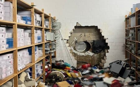 जर्मनी... बैंक की तिजोरी में सेंध... 316 करोड़ लेकर उड़े नकाबपोश