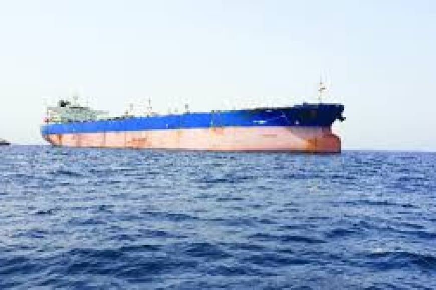 ईरान की समुद्री नाकाबंदी शुरू: ट्रम्प का बड़ा फैसला, होर्मुज में अमेरिकी नौसेना की तैनाती