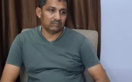 जबलपुर : शहपुरा में मटर प्लांट की जमीन के सीमांकन के लिए 80 हजार की रिश्वत लेते RI गिरफ्तार जबलपुर : शहपुरा में मटर प्लांट की जमीन के सीमांकन के लिए 80 हजार की रिश्वत लेते RI गिरफ्तार