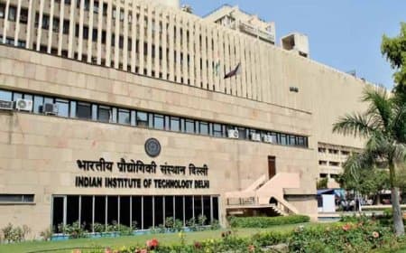 क्यूएस वर्ल्ड रैंकिंग-2027: आईआईटी दिल्ली देश में नंबर वन... भारत की 52 यूनिवर्सिटीज ने जगह बनाई
