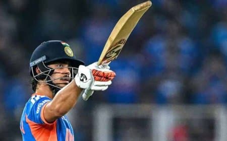 भारत क्रिकेट टीम की उपलब्धि : वनडे में इशान किशन ने अफगानिस्तान के खिलाफ दूसरे वनडे मैच में लगाया शतक भारत क्रिकेट टीम की उपलब्धि : वनडे में इशान किशन ने अफगानिस्तान के खिलाफ दूसरे वनडे मैच में लगाया शतक