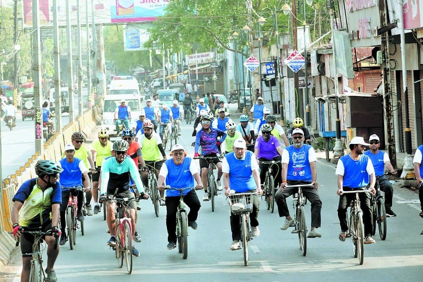 विश्व साइकिल दिवस के उपलक्ष्य पर सतना में निकली जागरूकता रैली, दिया पर्यावरण संदेश विश्व साइकिल दिवस के उपलक्ष्य पर सतना में निकली जागरूकता रैली, दिया पर्यावरण संदेश