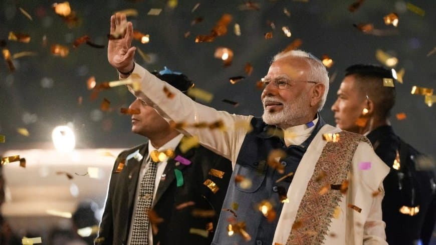 नेहरू को पीछे छोड़ ‘नमो’ ने बनाया नया कीर्तिमान नेहरू को पीछे छोड़ ‘नमो’ ने बनाया नया कीर्तिमान
