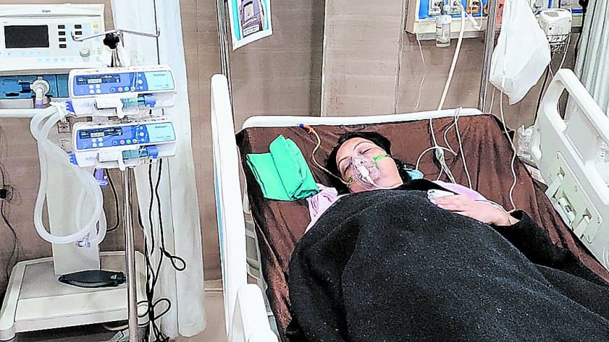 परसमनिया गढ़ी में नागौद विधायक की बहू को गोली, महिला गिरफ्तार जेल परसमनिया गढ़ी में नागौद विधायक की बहू को गोली, महिला गिरफ्तार जेल