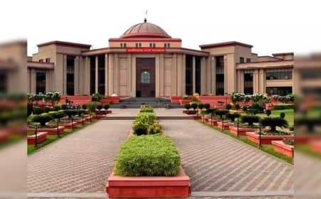 छत्तीसगढ़: दुर्घटना दावों पर हाई कोर्ट ने दो टूक शब्दों में कहा- आधार कार्ड आयु का नहीं अंतिम प्रमाण छत्तीसगढ़: दुर्घटना दावों पर हाई कोर्ट ने दो टूक शब्दों में कहा- आधार कार्ड आयु का नहीं अंतिम प्रमाण