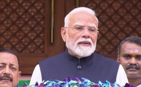 प्रधानमंत्री मोदी ने की युवाओं की तारीफ... राहुल गांधी पर तंज... मैं किसी 56 वर्षीय युवक की बात नहीं कर रहा हूं...