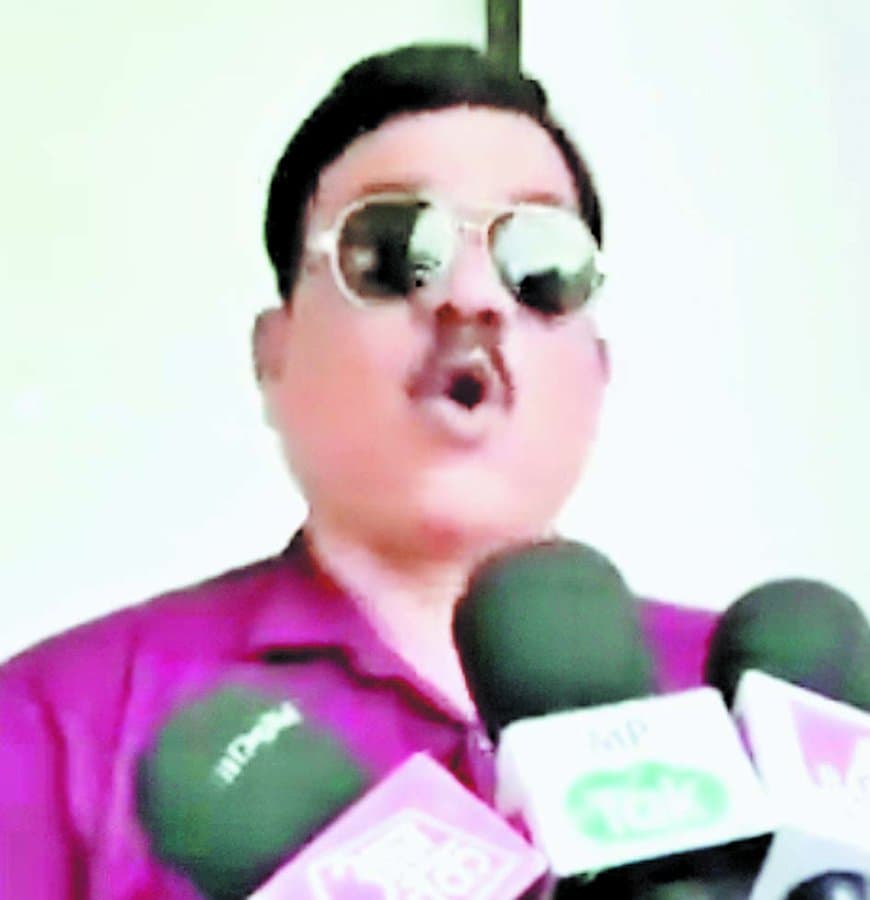 निलंबित उपयंत्री के वीडियो से पंचायती राज में कथित कमीशनखोरी पर उठे गंभीर सवाल व्यापक निलंबित उपयंत्री के वीडियो से पंचायती राज में कथित कमीशनखोरी पर उठे गंभीर सवाल व्यापक