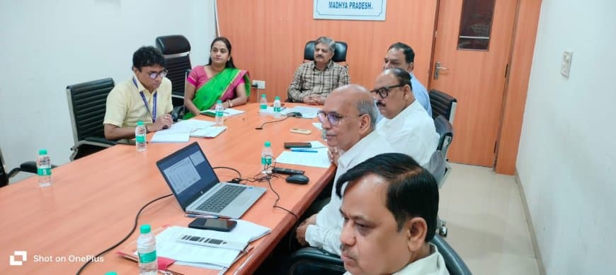 दतिया उपचुनाव: निष्पक्ष मतदान में नहीं रहे कोई कसर-मुख्य निर्वाचन पदाधिकारी ने दिए निर्देश दतिया उपचुनाव: निष्पक्ष मतदान में नहीं रहे कोई कसर-मुख्य निर्वाचन पदाधिकारी ने दिए निर्देश