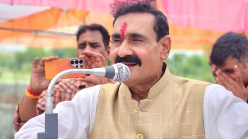 मैं भूलने वाले प्राणी नहीं हूं, दोस्ती व दुश्मनी दोनों को बखूबी याद रखता हूं - नरोत्तम के तेवर मैं भूलने वाले प्राणी नहीं हूं, दोस्ती व दुश्मनी दोनों को बखूबी याद रखता हूं - नरोत्तम के तेवर