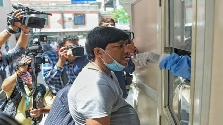 आंध्र प्रदेश में कोरोना का बढ़ा खतरा: 13 नए मामले दर्ज, 3 की मौत से चिंता बढ़ी आंध्र प्रदेश में कोरोना का बढ़ा खतरा: 13 नए मामले दर्ज, 3 की मौत से चिंता बढ़ी