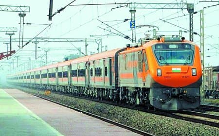 सतना रूट की दो स्पेशल ट्रेनें अब अमृत भारत एक्सप्रेस बनेंगी, यात्रियों को मिलेंगी आधुनिक सुविधाएं