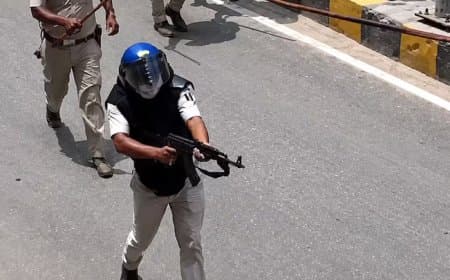 सुप्रीम कोर्ट में बिहार सरकार का जवाब: NEET प्रदर्शन के दौरान AK-47 से फायरिंग हुई सुप्रीम कोर्ट में बिहार सरकार का जवाब: NEET प्रदर्शन के दौरान AK-47 से फायरिंग हुई