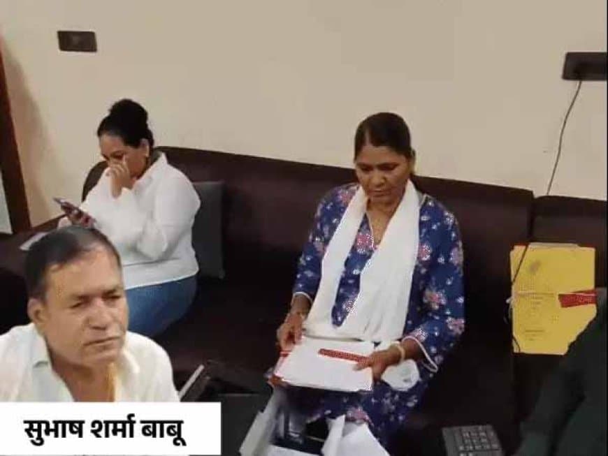 टैक्स और बेनामी संपत्ति उजागर: जबलपुर में ग्रामीण विकास विभाग का बाबू सुभाष शर्मा निकला करोड़पति टैक्स और बेनामी संपत्ति उजागर: जबलपुर में ग्रामीण विकास विभाग का बाबू सुभाष शर्मा निकला करोड़पति