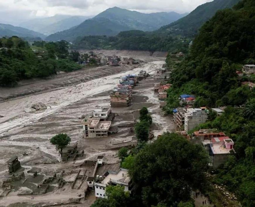 नेपाल में जल-प्रलय: अब तक 165 की मौत... 133 भारतीय लापता...चीनी बोला- तिब्बत में भी 558 लोग बेसुराग नेपाल में जल-प्रलय: अब तक 165 की मौत... 133 भारतीय लापता...चीनी बोला- तिब्बत में भी 558 लोग बेसुराग