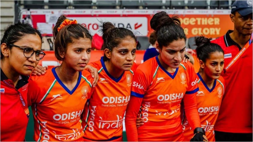 चक दे इंडिया! 52 साल बाद रचा इतिहास... भारतीय महिला हॉकी टीम विश्व कप के टॉप-5 में, जर्मनी को 3-1 से हराया चक दे इंडिया! 52 साल बाद रचा इतिहास... भारतीय महिला हॉकी टीम विश्व कप के टॉप-5 में, जर्मनी को 3-1 से हराया