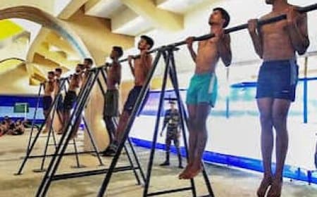 अग्निवीर भर्ती शारीरिक परीक्षा 2026: सागर में 1 से 14 अक्टूबर तक होगी परीक्षा, 10 जिलों के युवा लेंगे हिस्सा अग्निवीर भर्ती शारीरिक परीक्षा 2026: सागर में 1 से 14 अक्टूबर तक होगी परीक्षा, 10 जिलों के युवा लेंगे हिस्सा
