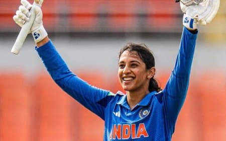 स्मृति मंधाना ने रचा इतिहास: बनीं महिला इंटरनेशनल क्रिकेट में सबसे ज्यादा रन बनाने वाली पहली खिलाड़ी स्मृति मंधाना ने रचा इतिहास: बनीं महिला इंटरनेशनल क्रिकेट में सबसे ज्यादा रन बनाने वाली पहली खिलाड़ी