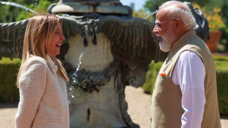 जॉर्जिया मेलोनी ने बनाया नया रिकॉर्ड... पीएम मोदी ने दी बधाई, कहा- यह जनता के भरोसे का प्रतिबिंब जॉर्जिया मेलोनी ने बनाया नया रिकॉर्ड... पीएम मोदी ने दी बधाई, कहा- यह जनता के भरोसे का प्रतिबिंब