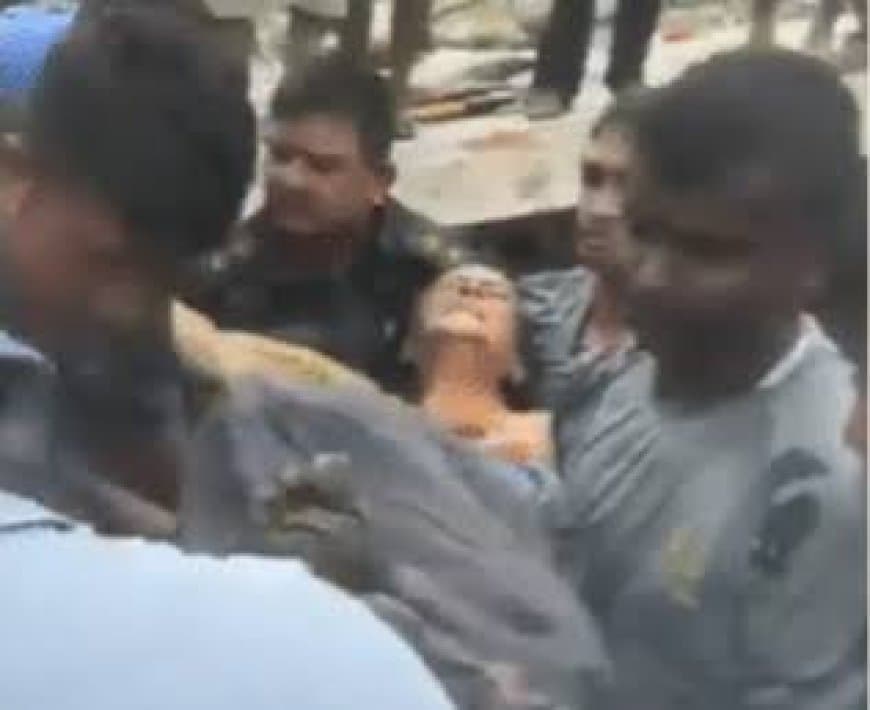 नेपाल आपदा: मलबे में 10 दिन बाद चमत्कार, 60 साल की महिला और चीनी नागरिक जिंदा सुरक्षित बाहर निकाले गए नेपाल आपदा: मलबे में 10 दिन बाद चमत्कार, 60 साल की महिला और चीनी नागरिक जिंदा सुरक्षित बाहर निकाले गए