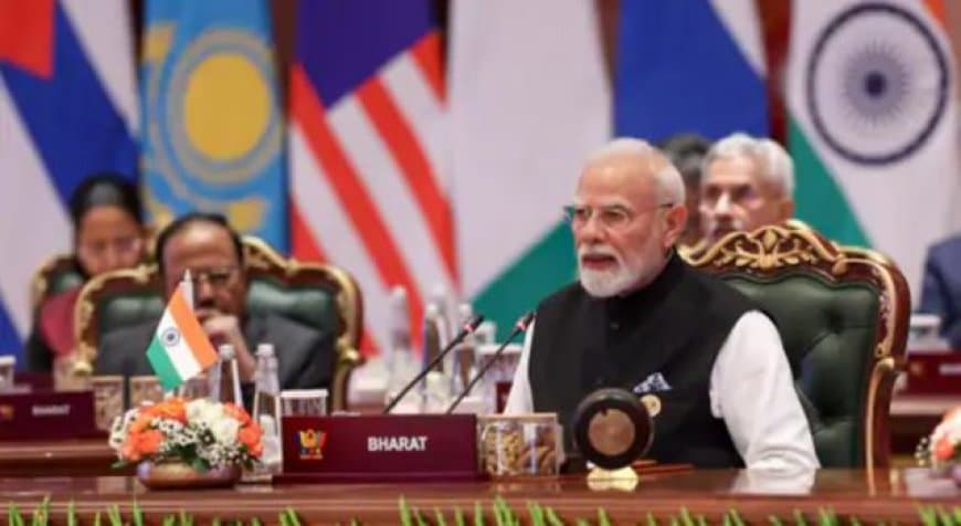 BRICS में साझा बयान: पहलगाम हमले की कड़ी निंदा, टेरर फंडिंग और आतंकवादियों को पनाह देने वालों पर होगा एक्शन BRICS में साझा बयान: पहलगाम हमले की कड़ी निंदा, टेरर फंडिंग और आतंकवादियों को पनाह देने वालों पर होगा एक्शन