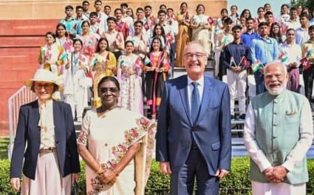 पीएम मोदी का बड़ा बयान, रूस-यूक्रेन युद्ध खत्म करने के लिए भारत की कूटनीति तेज पीएम मोदी का बड़ा बयान, रूस-यूक्रेन युद्ध खत्म करने के लिए भारत की कूटनीति तेज