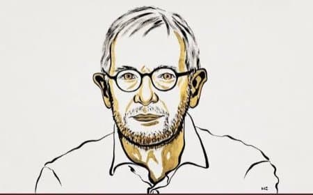 Nobel Prize in Physics 2026: फ्रांसिस हाल्जेन को मिला भौतिकी का नोबेल, न्यूट्रिनो खोज पर बड़ा सम्मान Nobel Prize in Physics 2026: फ्रांसिस हाल्जेन को मिला भौतिकी का नोबेल, न्यूट्रिनो खोज पर बड़ा सम्मान