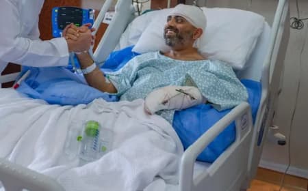 फ्लाईदुबई फ्लाइट हमला: कैप्टन स्मित की इमरजेंसी सर्जरी सिर में हुआ था 'डिप्रेस्ड फ्रैक्चर' फ्लाईदुबई फ्लाइट हमला: कैप्टन स्मित की इमरजेंसी सर्जरी सिर में हुआ था 'डिप्रेस्ड फ्रैक्चर'