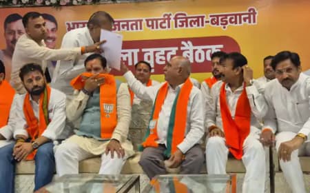 कार्यकर्ता ही संगठन की असली ताकत- बोले- भाजपा प्रदेशाध्यक्ष खंडेलवाल कार्यकर्ता ही संगठन की असली ताकत- बोले- भाजपा प्रदेशाध्यक्ष खंडेलवाल
