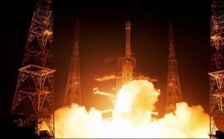 विदेश के भरोसे नहीं रहेगा भारत: स्वदेशी नाविक को मिली नई ताकत, इसरो ने लॉन्च किया एनवीएस-03 उपग्रह